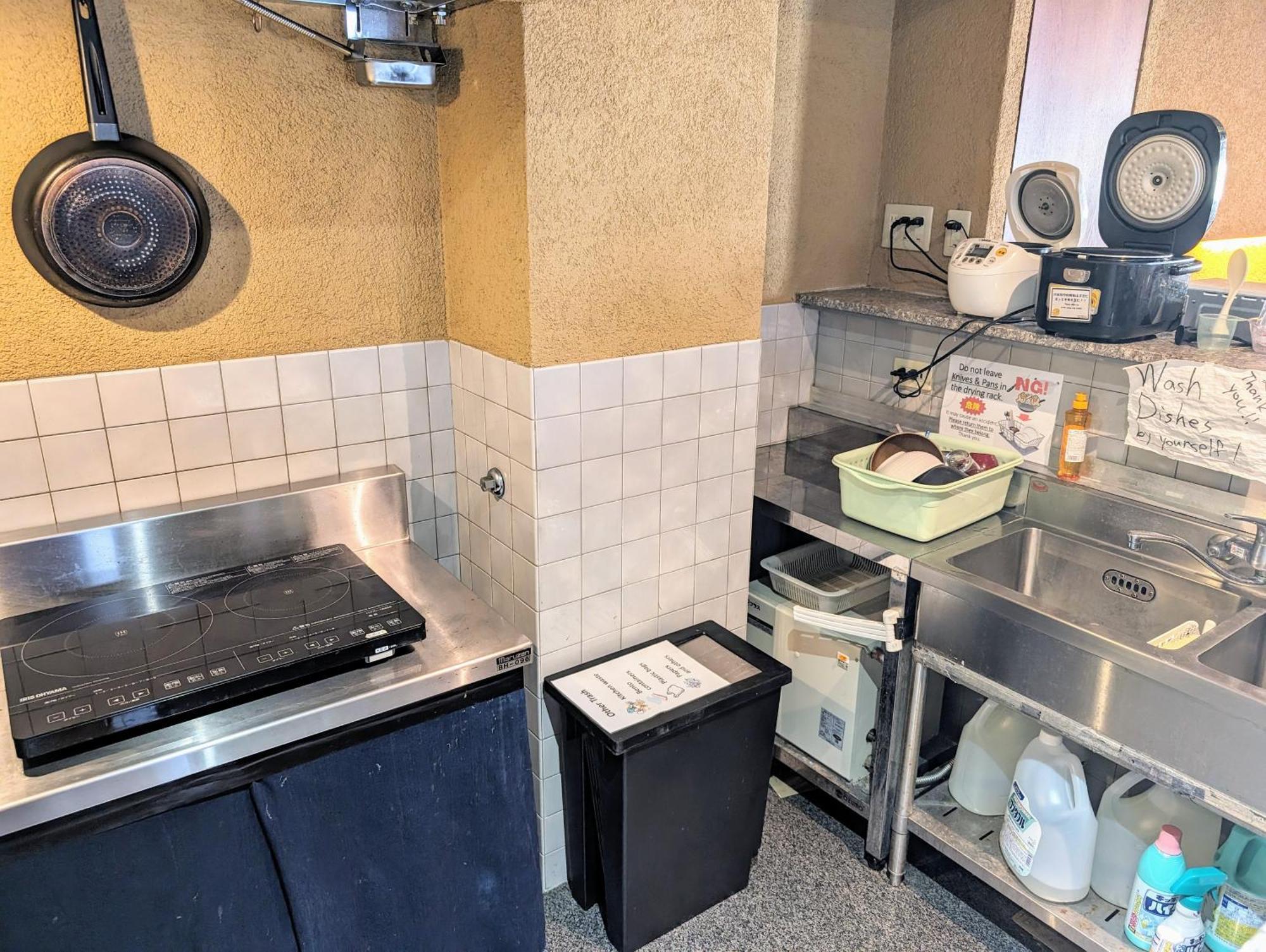 Guest House Tokyo Samurai ภายนอก รูปภาพ